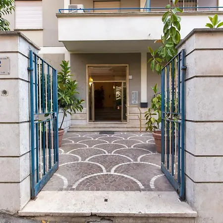 Luxury House Vaticano *