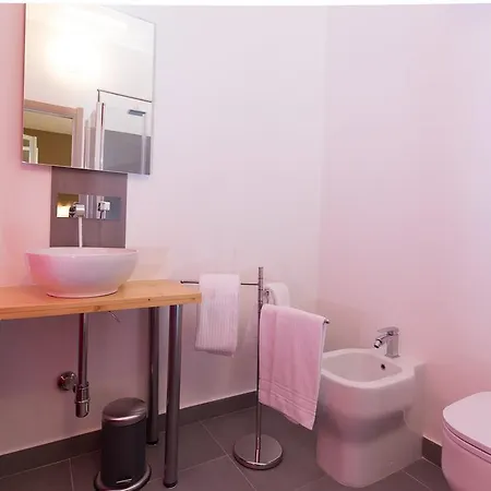 Luxury House Vaticano 3*